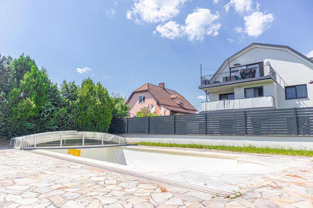 Comfortable In A Beautiful House Gd Wien